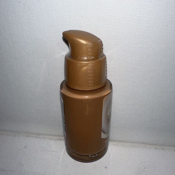 Maybelline Dream Liquid Mousse Foundation Caramel Dark 2 Airbrush Finish NIB - Picture 5 of 6